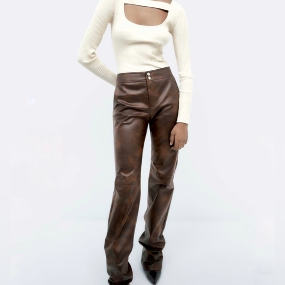 Zara faux leather high waisted pants with pockets - Picture 1 of 11